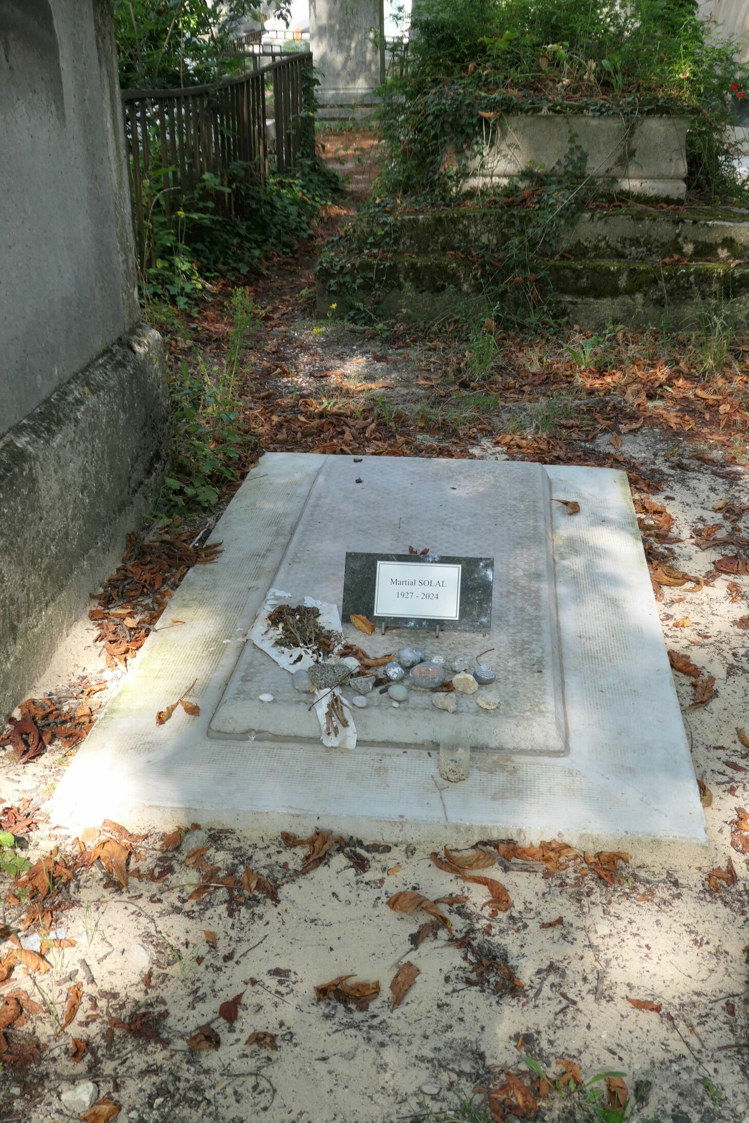 Stèle de SOLAL Martial