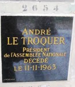 Stèle de LE TROQUER André