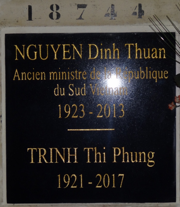 Grabstein von NGUYEN DINH Thuan