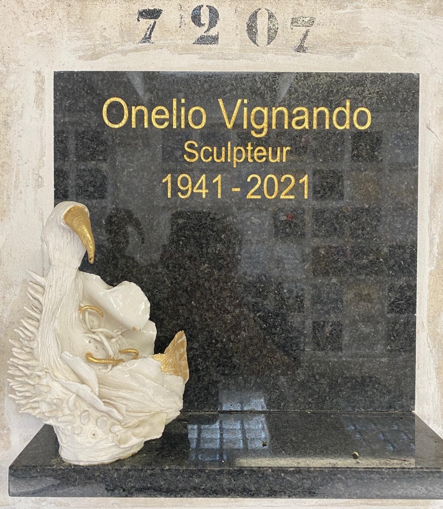 מַצֵּבה פון VIGNANDO Onelio