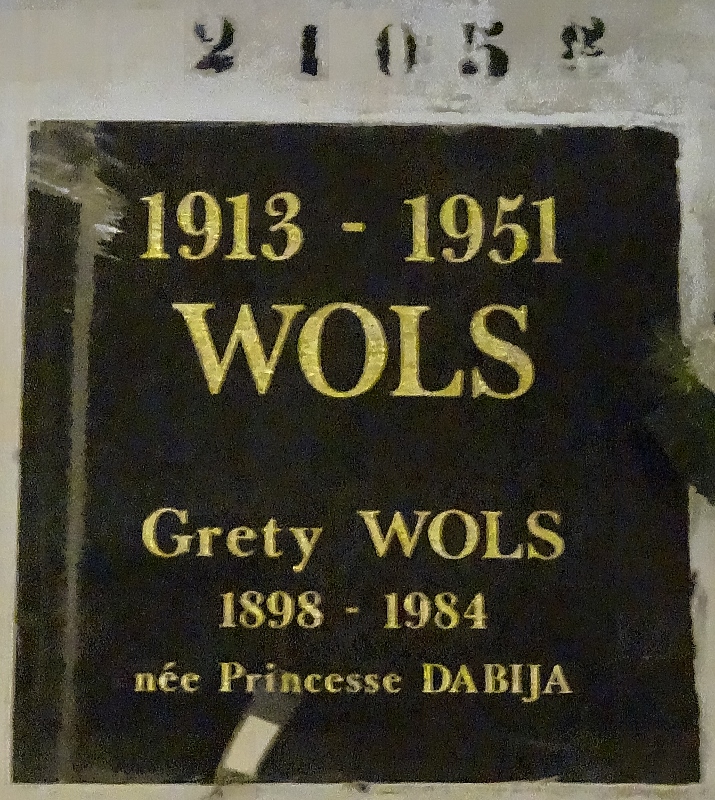 מַצֵּבה פון WOLS Wolfgang SCHULZE, dit