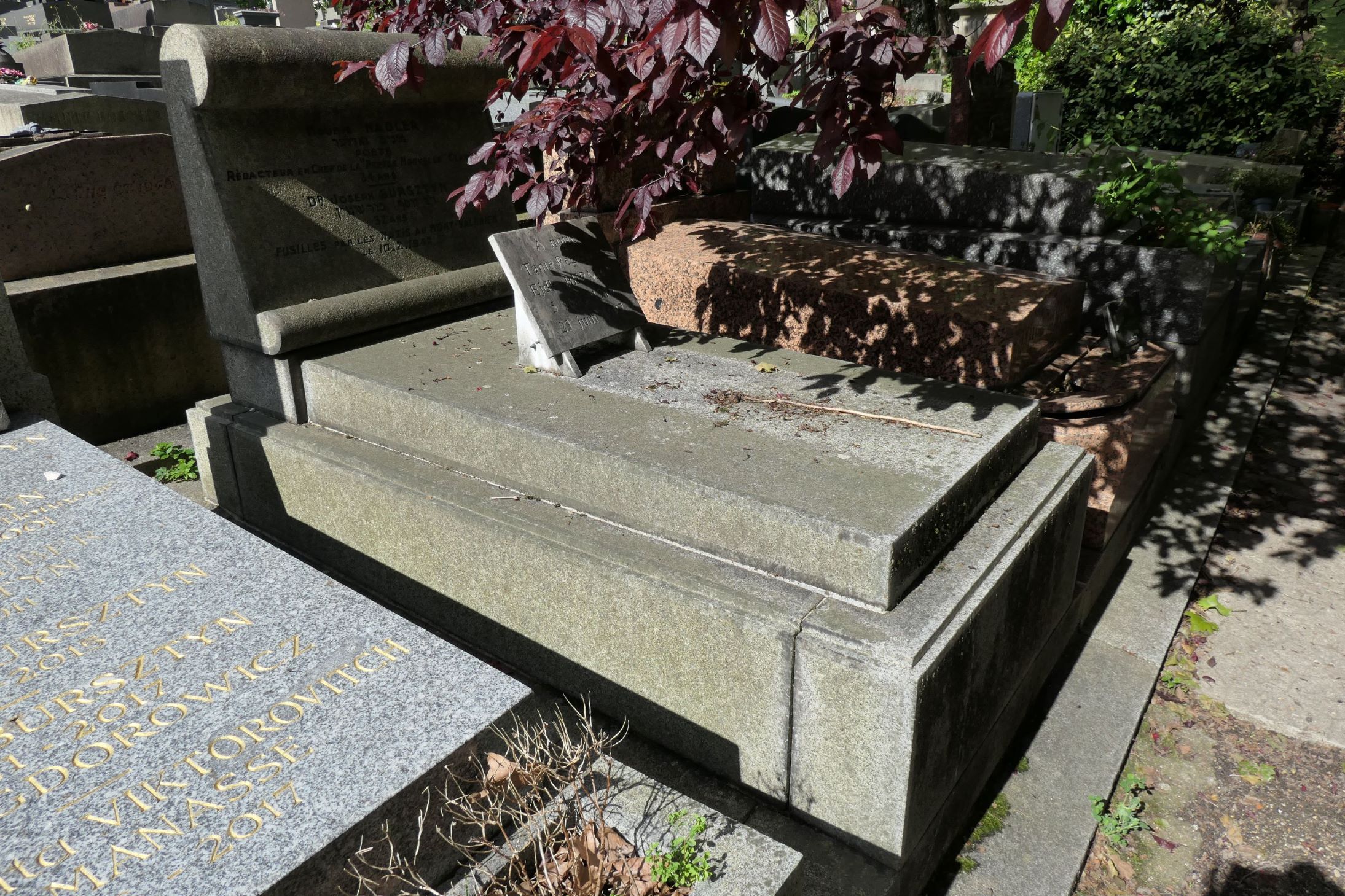 Stèle de NADLER Mounié