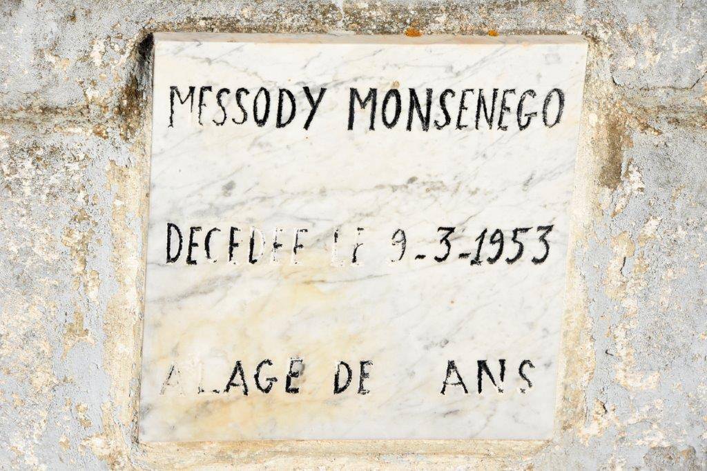 Stèle de MONSENEGO Messody