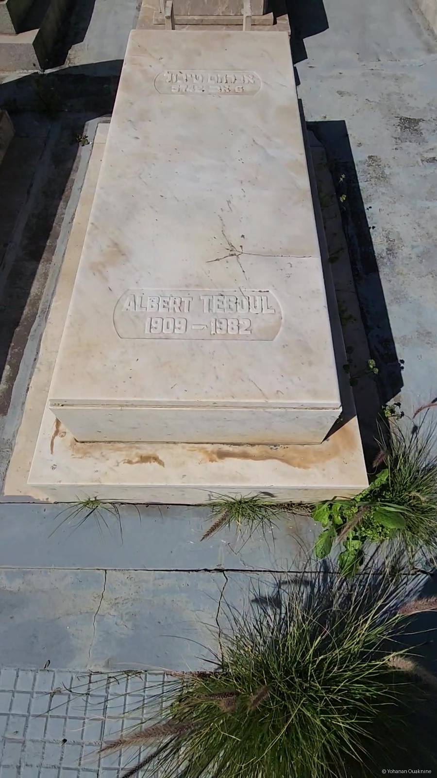 מַצֵּבה פון TEBOUL Albert