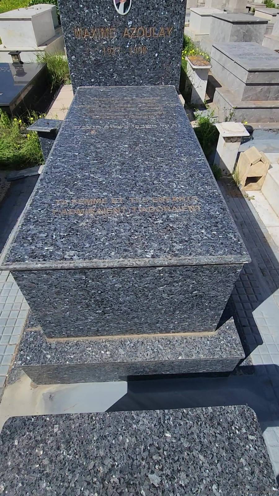 מַצֵּבה פון AZOULAY MAXIME