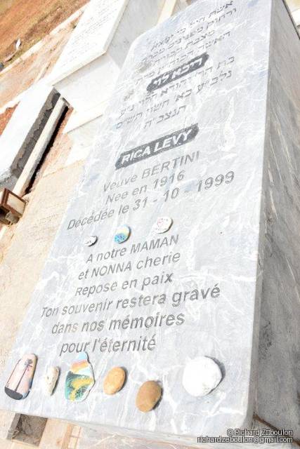 Stèle de Levy Rica