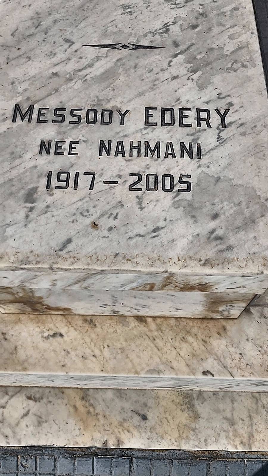 Stèle de EDERY Messody