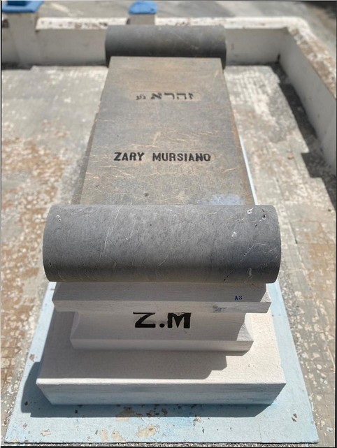 Grabstein von Mursiano Zary