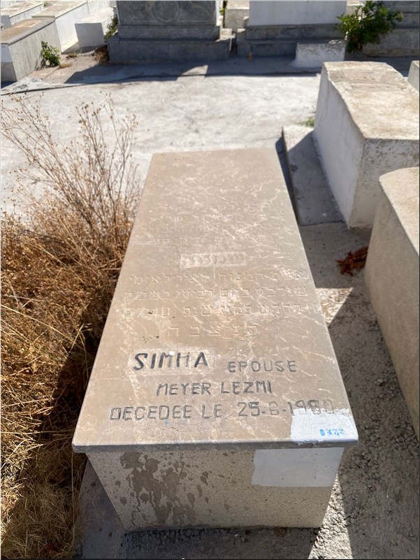 Lezmi Simha fejfája