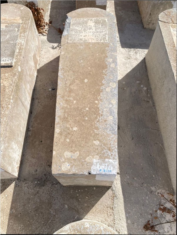 Tombstone of Benchimol Hnina