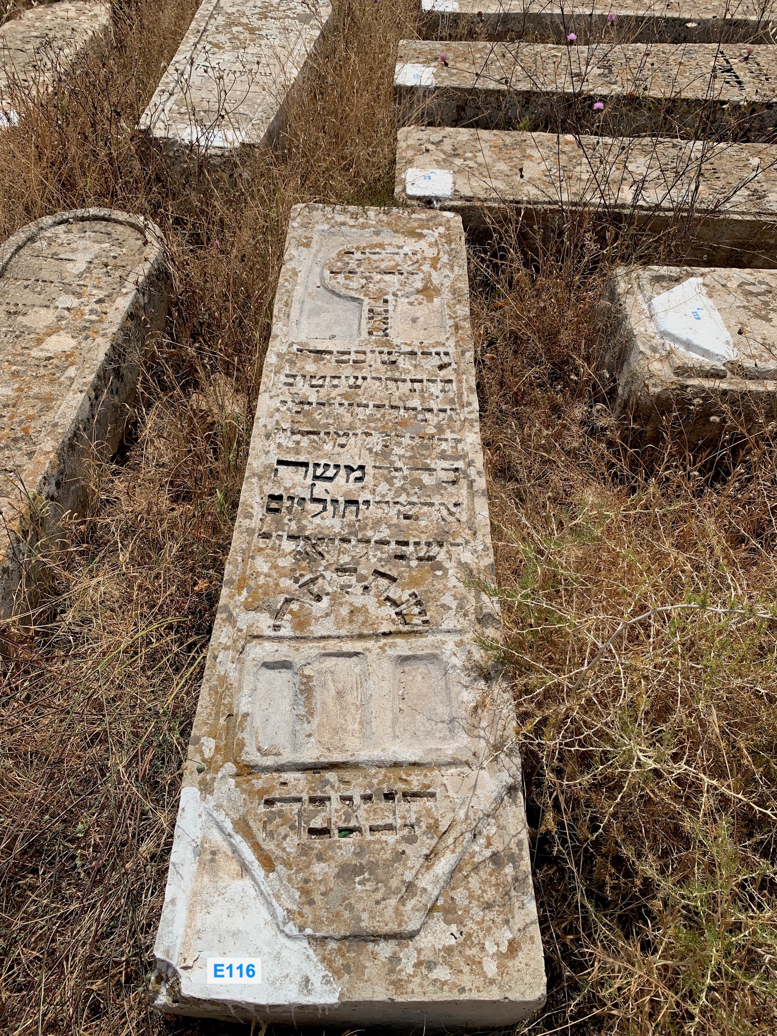 Lápide de Moshé Rabbi