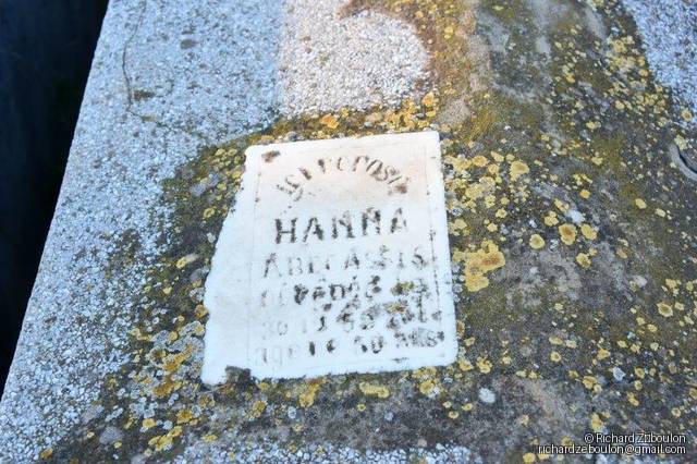 מַצֵּבה פון ABECASSIS HANNA