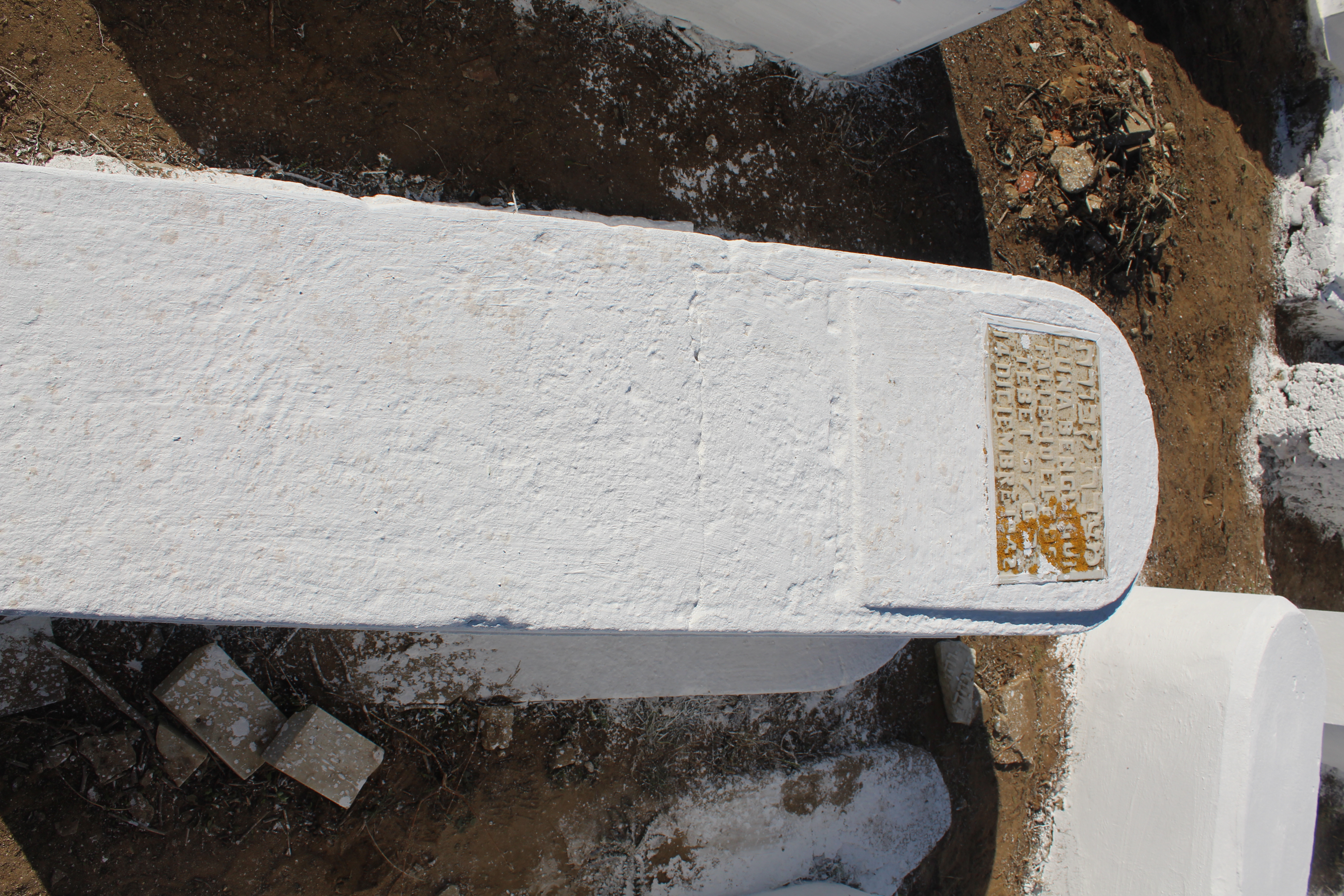 Tombstone of benguigui luna