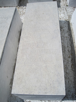 Stèle de tapiero jacob