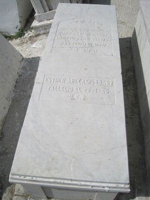 Stèle de abecassis esther