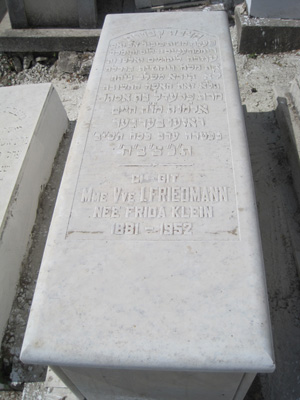 Stèle de friedmann frida