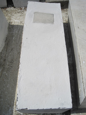Stèle de cadouch esther