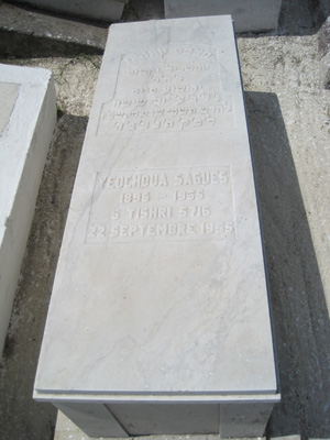 Stèle de sagues yeochua