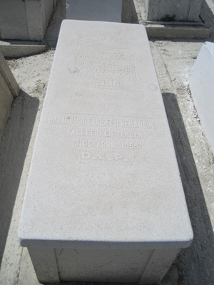 Stèle de benarroch hola