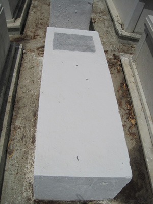 Stèle de garzon robida
