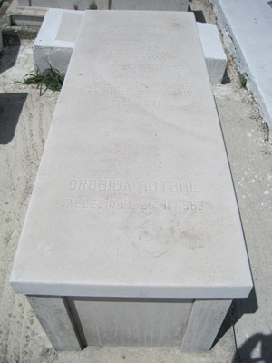 Stèle de botbol orobida