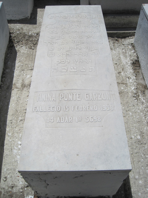 Stèle de garzon hnina