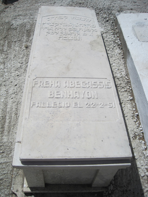 Stèle de benhayon freha