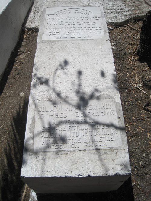 Grafsteen van nahon sol