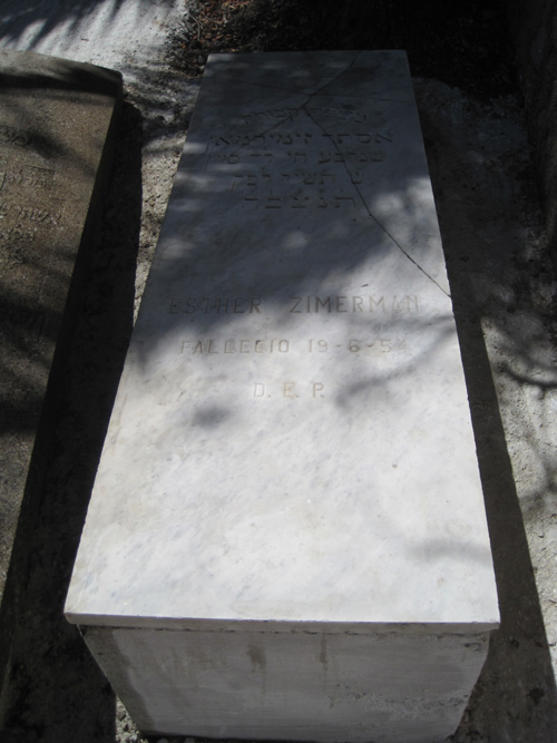 Stèle de zimerman esther