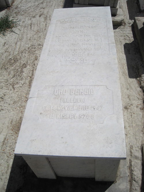 Grabstein von bengio oro