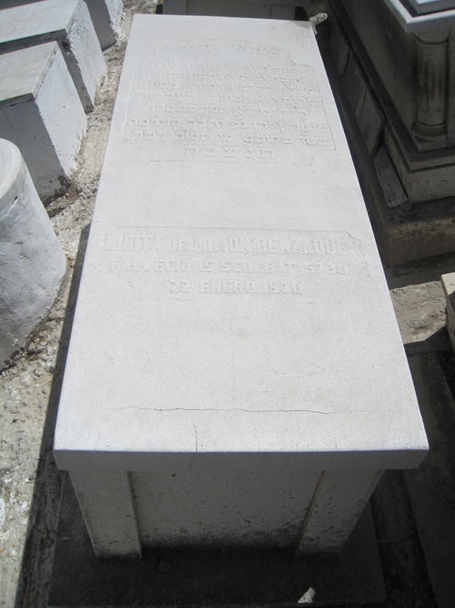 Stèle de benzaquen licy