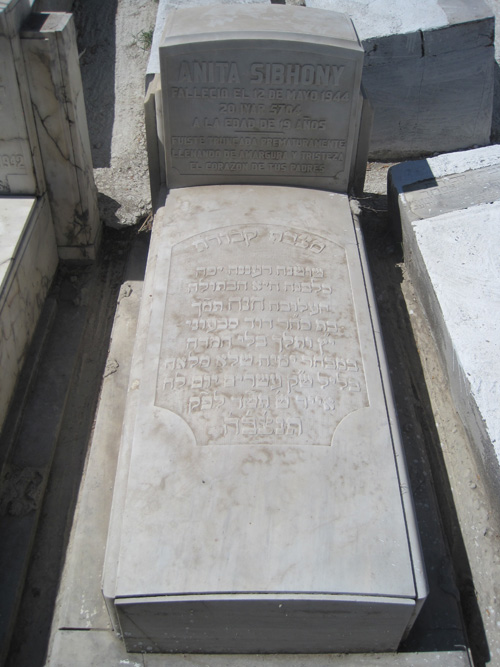 Stèle de sibony anita