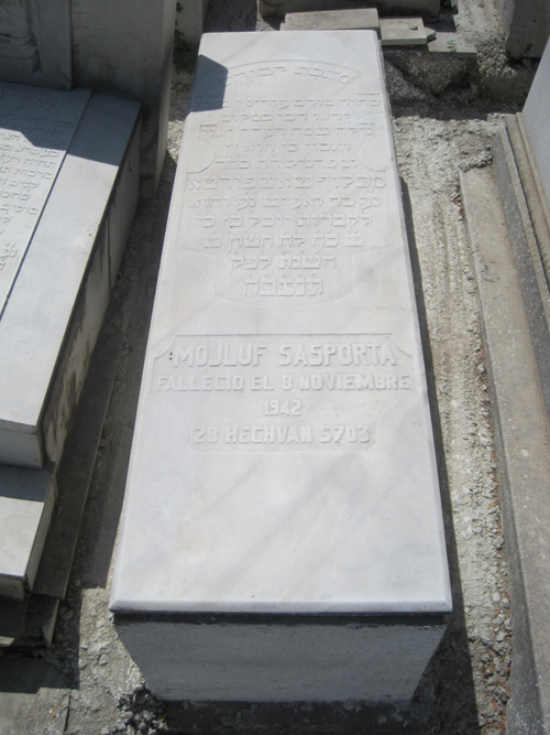 Stèle de saporta mojluf