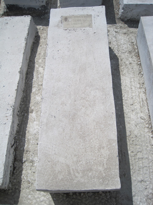 Stèle de benzaquen isaac