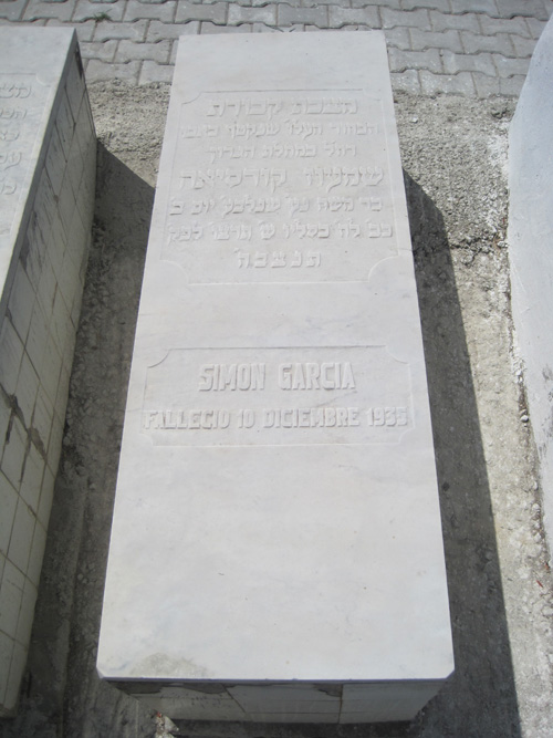 Stèle de garcia simon