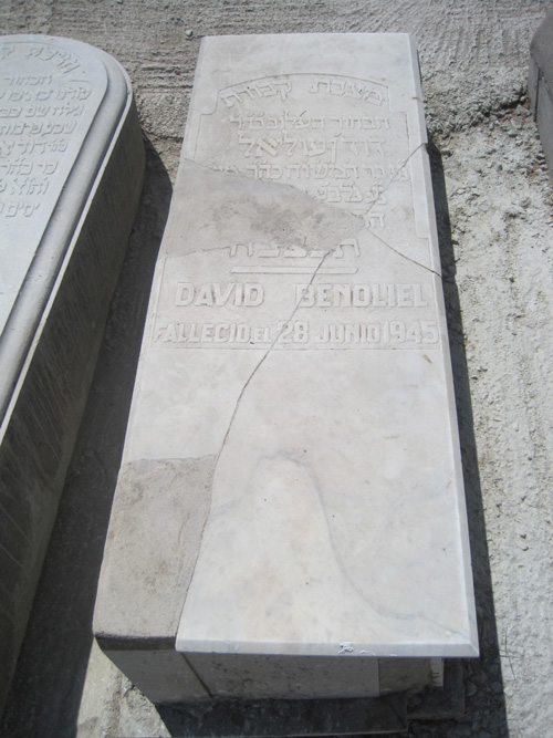 Stèle de benoliel david