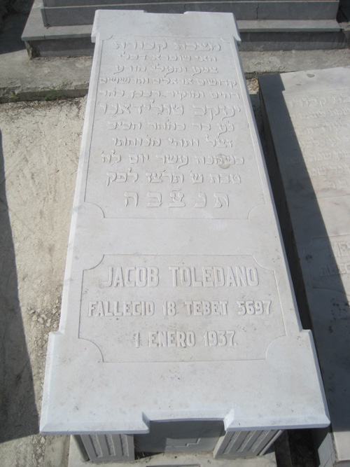 Stèle de toledano jacob