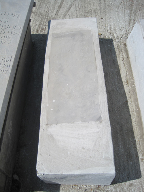 Stèle de benisu jacob