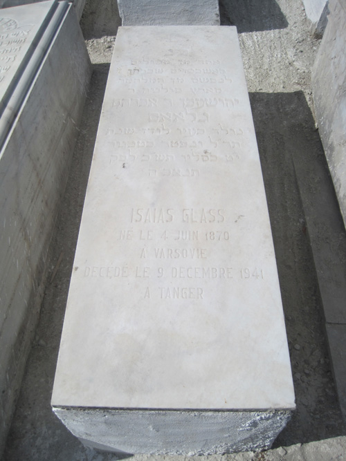 Stèle de glass isaias