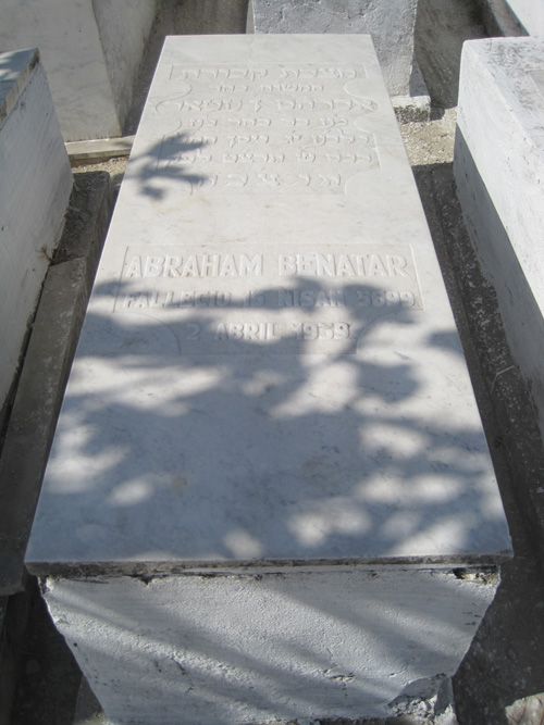 Stèle de benatar abraham