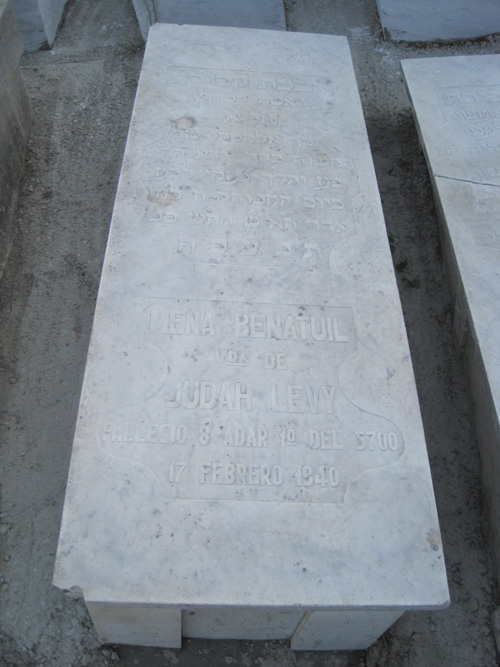 Stèle de benatuil mena