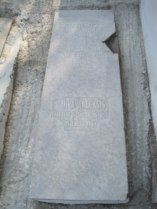Stèle de abecassis zahra