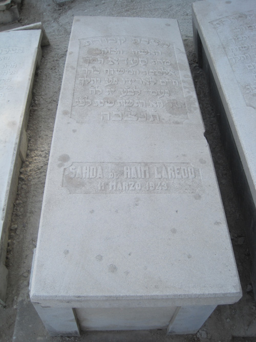 Grabstein von laredo saada