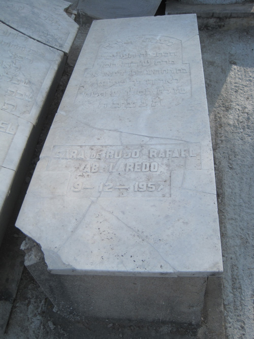 Stèle de laredo sara