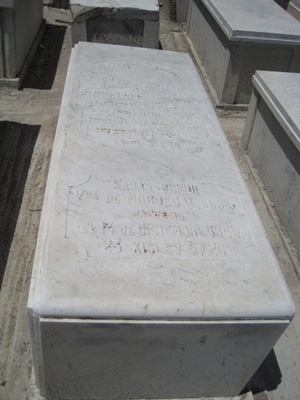 Stèle de guigui sarah