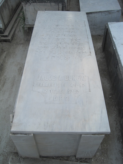 Stèle de bengio jacob