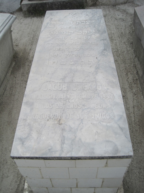 Stèle de caro jacob