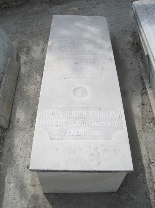 Stèle de nahmiash moses