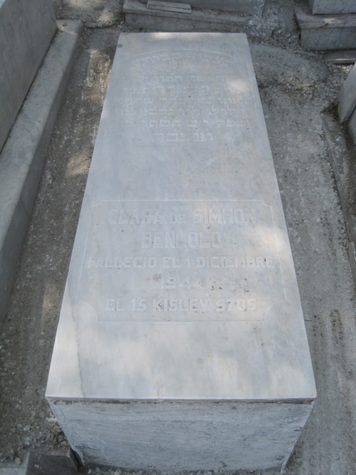 Stèle de benlolo clara