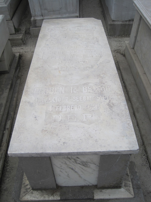 Estela de bengio reuben isaac
